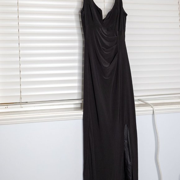 Le Chauteau Long Elegant Slit Leg V cut Dress - Picture 5 of 5